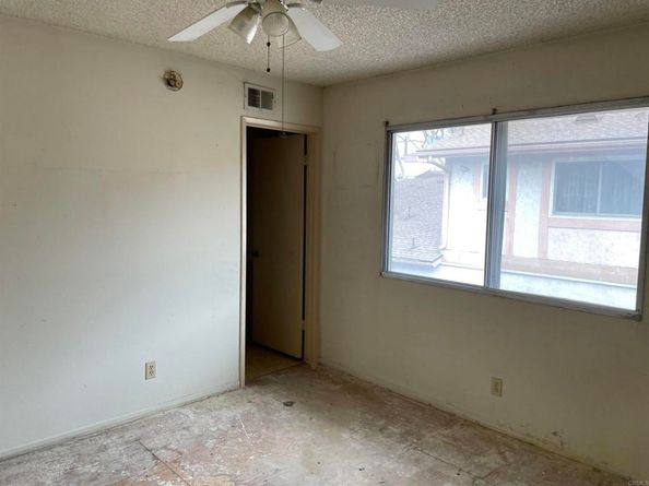 3306 Elm Avenue, Long Beach CA 90807