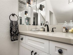 111 Geneva walk, Long Beach CA 90803