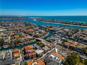 111 Geneva walk, Long Beach CA 90803