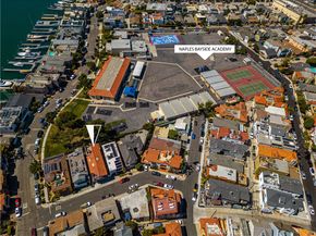 111 Geneva walk, Long Beach CA 90803