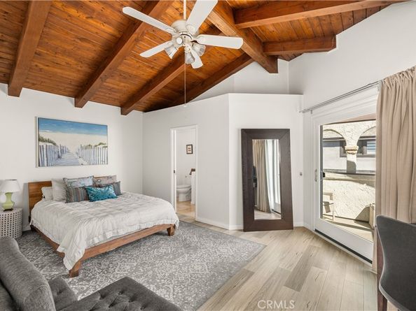 111 Geneva walk, Long Beach CA 90803