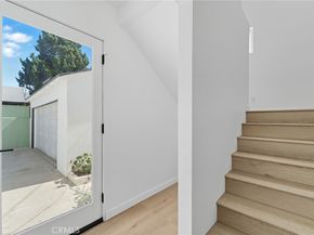 11946 Aneta, Culver City CA 90230