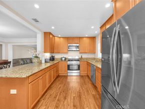 7602 7614 Pickering Avenue, Whittier CA 90602