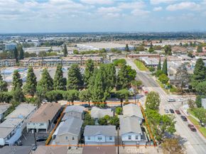 7602 7614 Pickering Avenue, Whittier CA 90602