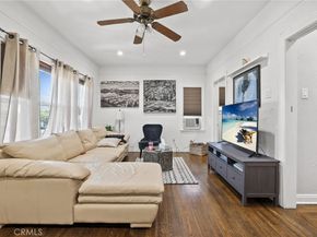 932 Coronado Avenue, Long Beach CA 90804