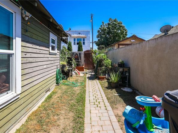 932 Coronado Avenue, Long Beach CA 90804