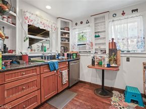 932 Coronado Avenue, Long Beach CA 90804