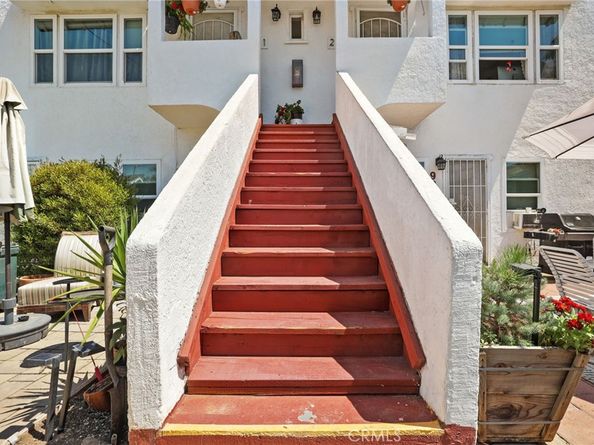 932 Coronado Avenue, Long Beach CA 90804
