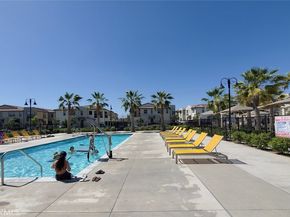 4181 Malagon Privado 76, Ontario CA 91761