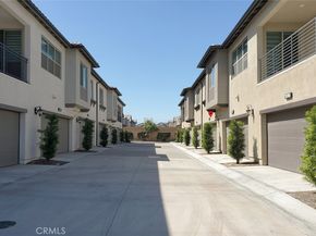 4181 Malagon Privado 76, Ontario CA 91761