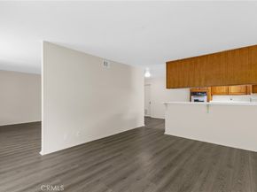 938 Cheyenne Street, Costa Mesa CA 92626