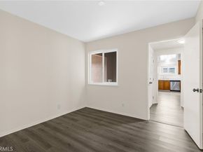 938 Cheyenne Street, Costa Mesa CA 92626