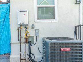 1014 Myrtle Avenue, Long Beach CA 90813