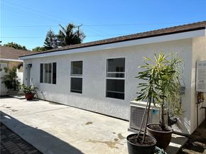 2033 W Burnett Street, Long Beach CA 90810