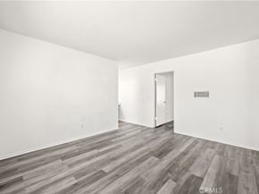 4700 Clair Del Avenue 611, Long Beach CA 90807