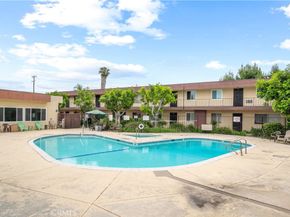 4700 Clair Del Avenue 611, Long Beach CA 90807
