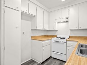 4700 Clair Del Avenue 611, Long Beach CA 90807