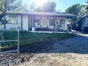 5631 Foothill Drive, Agoura Hills CA 91301