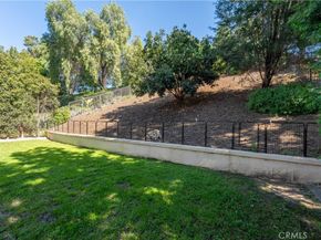 7668 E Hollow Oak, Anaheim Hills CA 92808