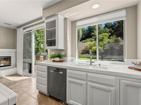 7668 E Hollow Oak, Anaheim Hills CA 92808