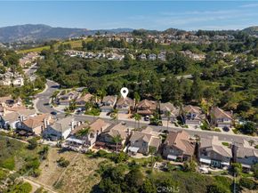 7668 E Hollow Oak, Anaheim Hills CA 92808