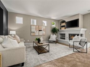 7668 E Hollow Oak, Anaheim Hills CA 92808