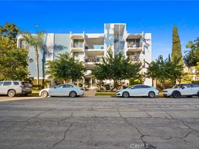 2101 E 2nd St 305, Long Beach CA 90803