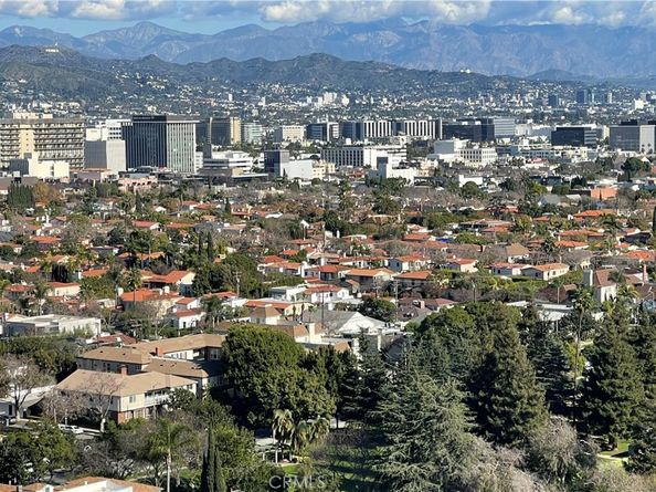 2170 Century Park East E, Los Angeles CA 90067