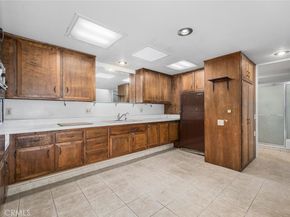 1642 Merion Way M-2 39H, Seal Beach CA 90740