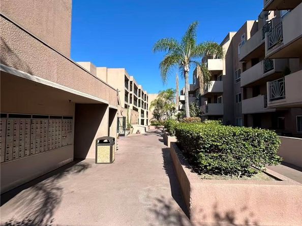 450 E 4th 342, Santa Ana CA 92701