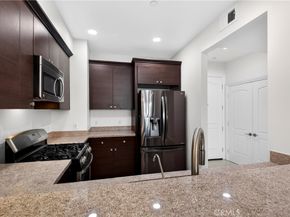 991 Arapahoe Street 308A, Los Angeles CA 90006