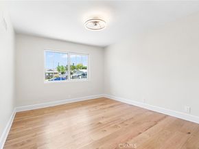 18311 Chase Street, Northridge CA 91325