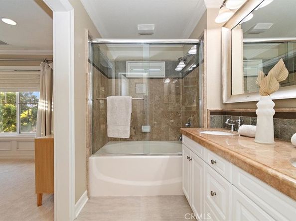 1800 Oak Street 200, Torrance CA 90501