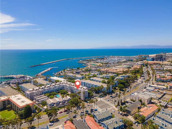 520 The Village 113, Redondo Beach CA 90277