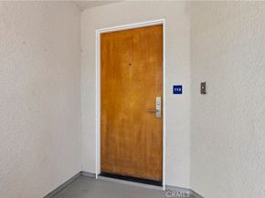 520 The Village 113, Redondo Beach CA 90277