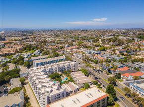 520 The Village 113, Redondo Beach CA 90277