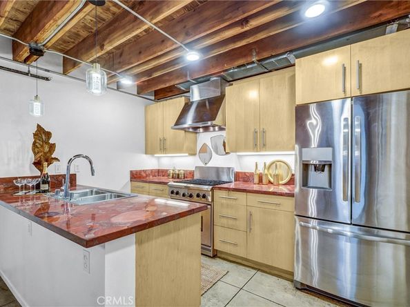 849 Pine Avenue C, Long Beach CA 90813