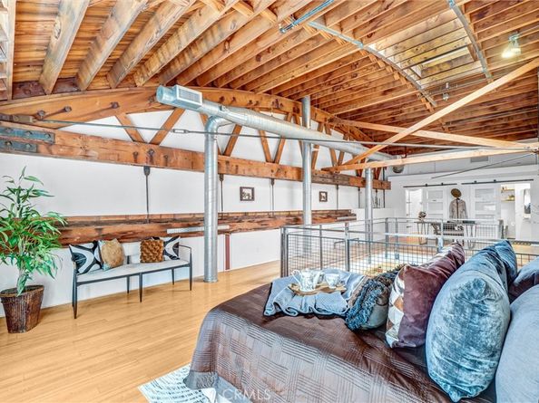 849 Pine Avenue C, Long Beach CA 90813