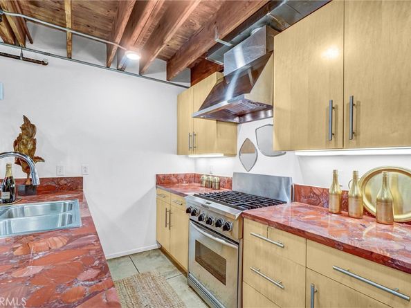 849 Pine Avenue C, Long Beach CA 90813