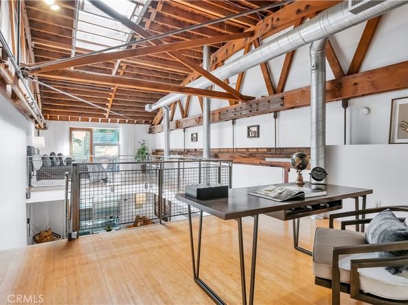 849 Pine Avenue C, Long Beach CA 90813