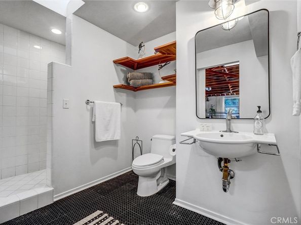 849 Pine Avenue C, Long Beach CA 90813