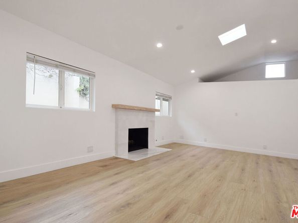 21003 Pacific Coast Highway, Malibu CA 90265