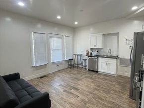 1420 W 28th Street, Los Angeles CA 90007