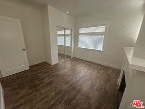 1420 W 28th Street, Los Angeles CA 90007