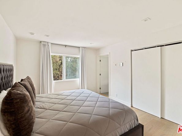 7868 Electra Drive, Los Angeles CA 90046