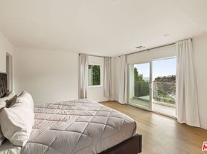 7868 Electra Drive, Los Angeles CA 90046