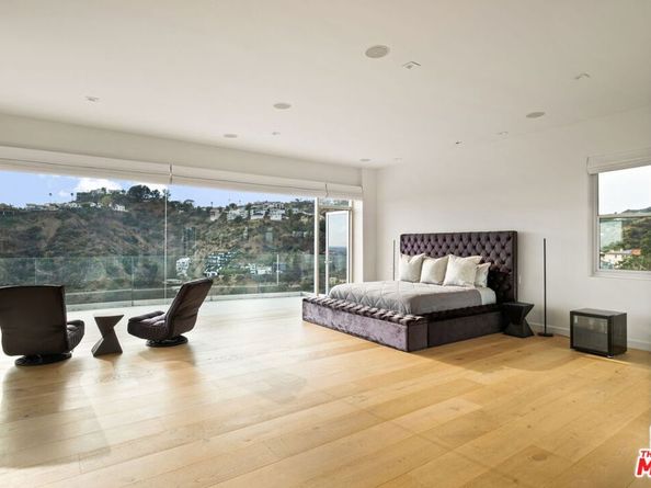 7868 Electra Drive, Los Angeles CA 90046