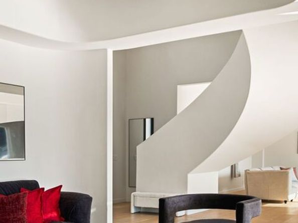 7868 Electra Drive, Los Angeles CA 90046