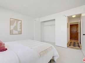 1925 Overland Avenue 202, Los Angeles CA 90025