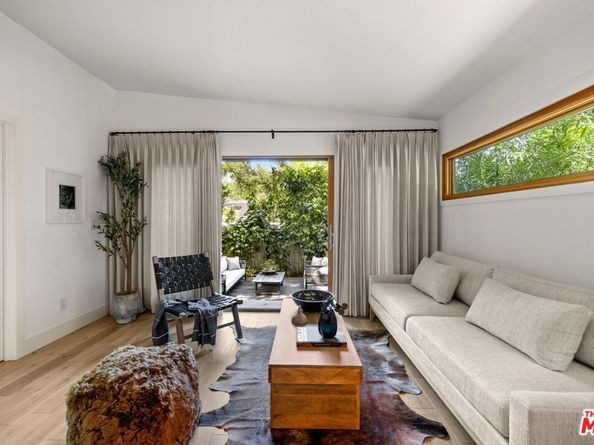 8811 Wonderland Avenue, Los Angeles CA 90046